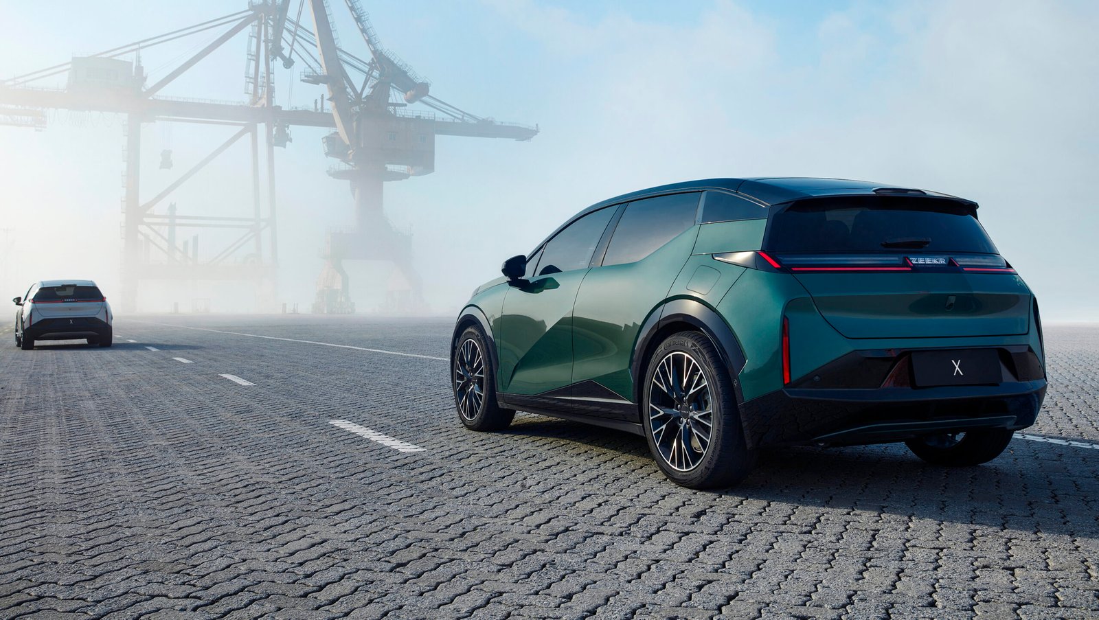 极氪BX_24A5162_fn1